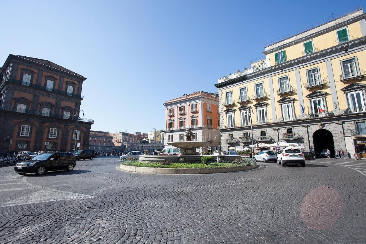 Hotel Residenza San Ferdinando Napoli Esterno foto