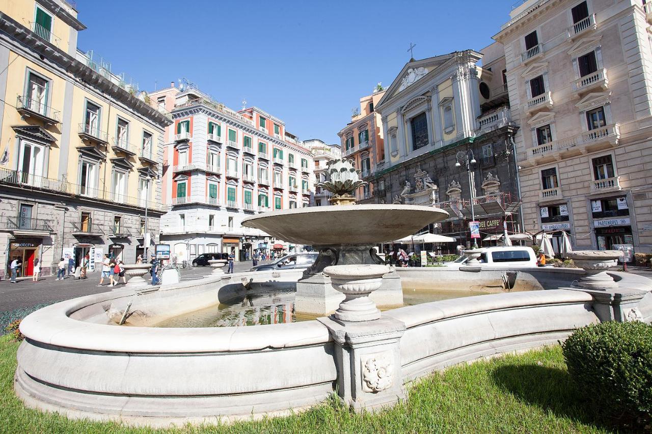 Hotel Residenza San Ferdinando Napoli Esterno foto